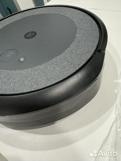 Робот-пылесос irobot roomba i3