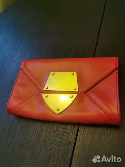 Сумка coccinelle клатч