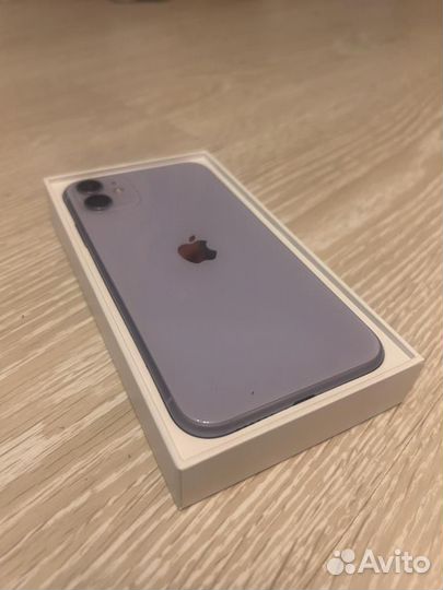 iPhone 11, 64 ГБ