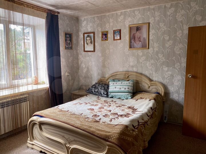 Дом 265 м² на участке 10 сот.