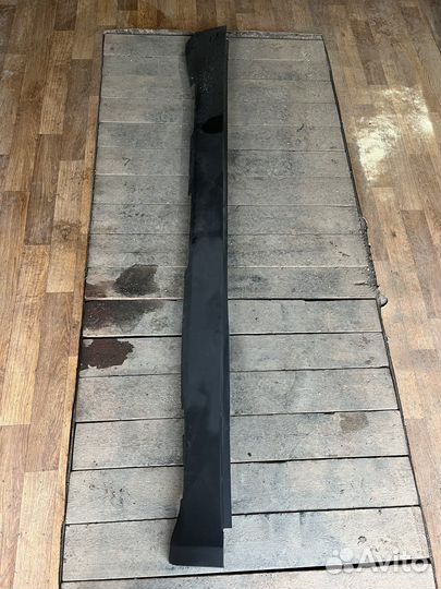 Накладка порога правая geely emgrand x7