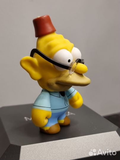 Виниловая Фигурка Kidrobot Абрахам Эйб Джей Дед