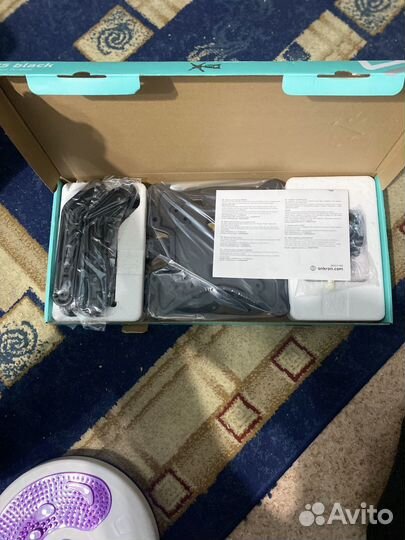 Настенно-поворотный кронштейн для тв onkron