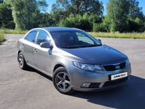 Kia Cerato 1.6 MT, 2012, 230 000 км, с пробегом, цена 950 000 руб.