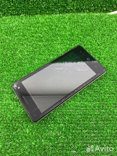 ZTE Blade GF3, 8 ГБ