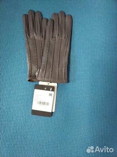Перчатки женские кожаные новые