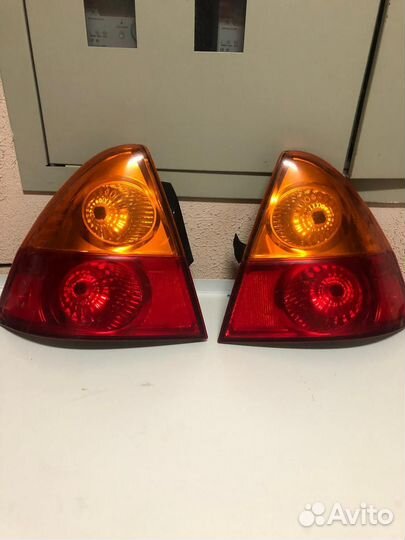 Задние фонари