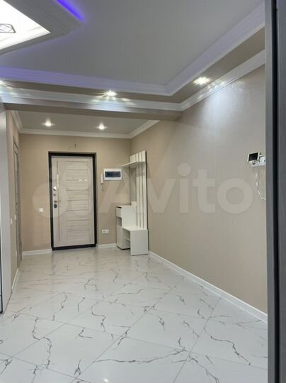 2-к. квартира, 70 м², 10/16 эт.