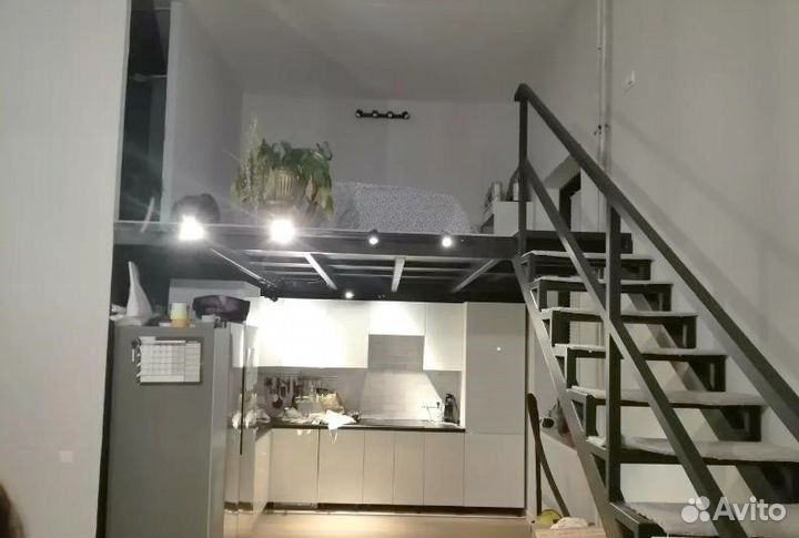 Лестницы, ограждения для антресольного этажа