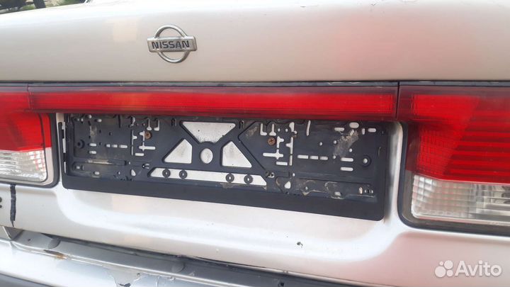 Крышка багажника nissan sunny b15