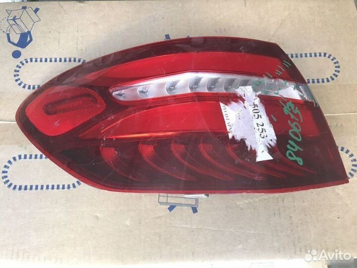 Фонарь наружный задний левый Mercedes-Benz