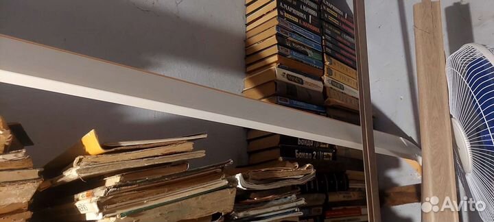 Книги разных жанров