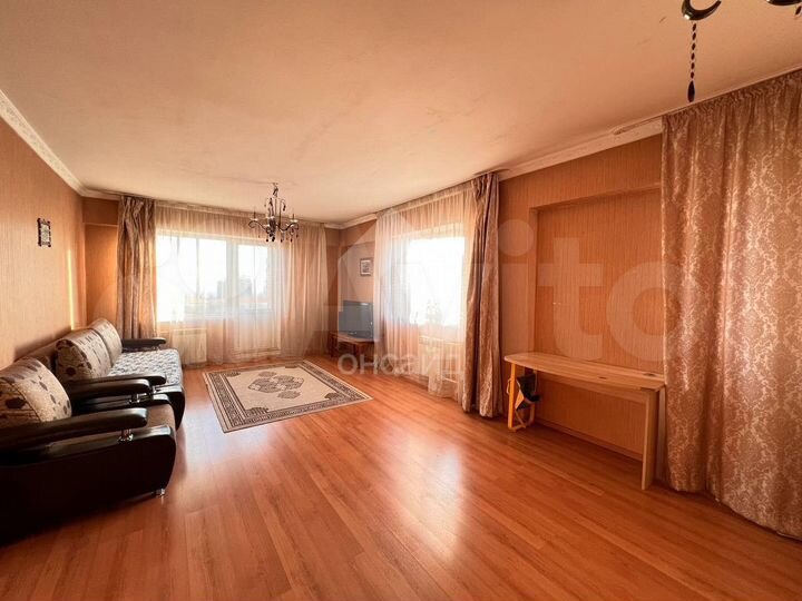 4-к. квартира, 118 м², 5/6 эт.