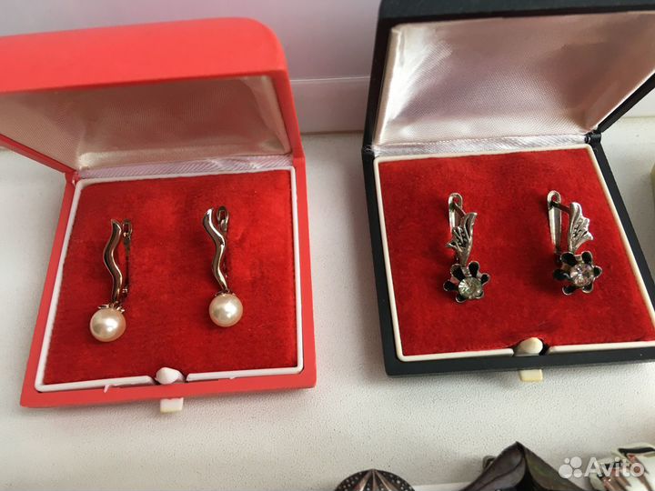 Украшения, бижутерия СССР