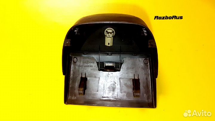 Стоп сигнал салона Nissan Sunny B14 1994-1999