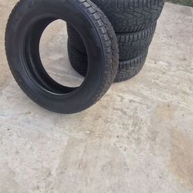 Pirelli Ice Zero 215/65 R17 S