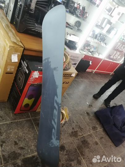 Сноуборд с ботинками бу
