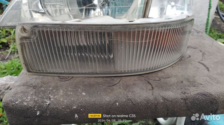 Фара передняя левая на toyota vista/camry
