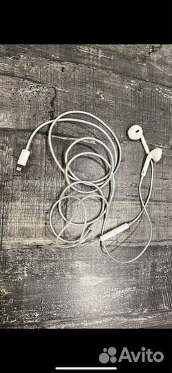 Наушники apple earpods lightning