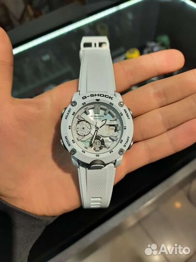 Часы Casio G-Shock GA-2000S-7A