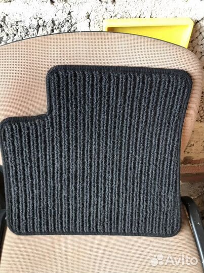 Mercedes gl коврики новые
