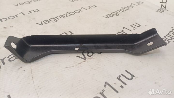 Элемент передней панели Audi A6 (C6) III (2004–200