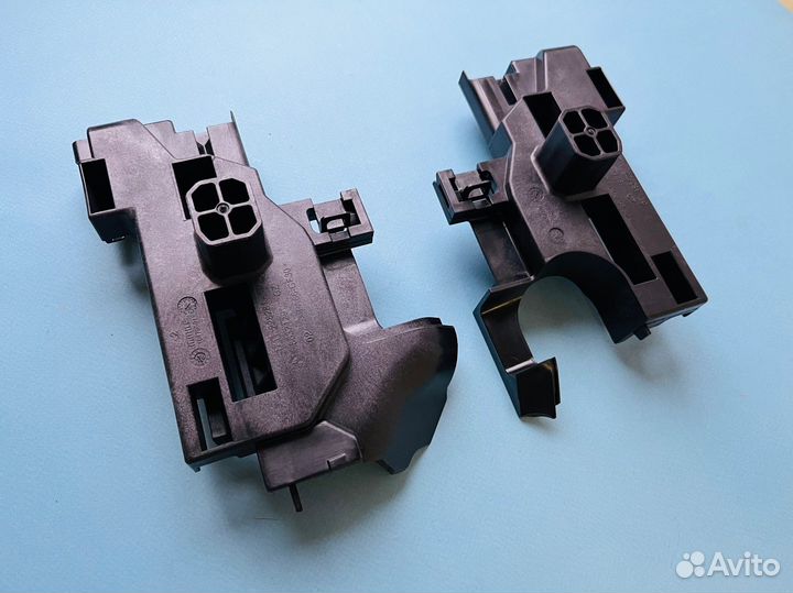 Крепление радиатора BMW G30 G11 G12 новый оригинал