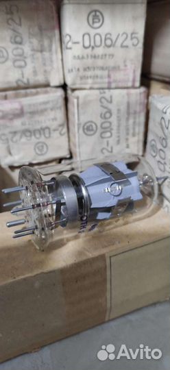 Радиолампа В2-0.06/25