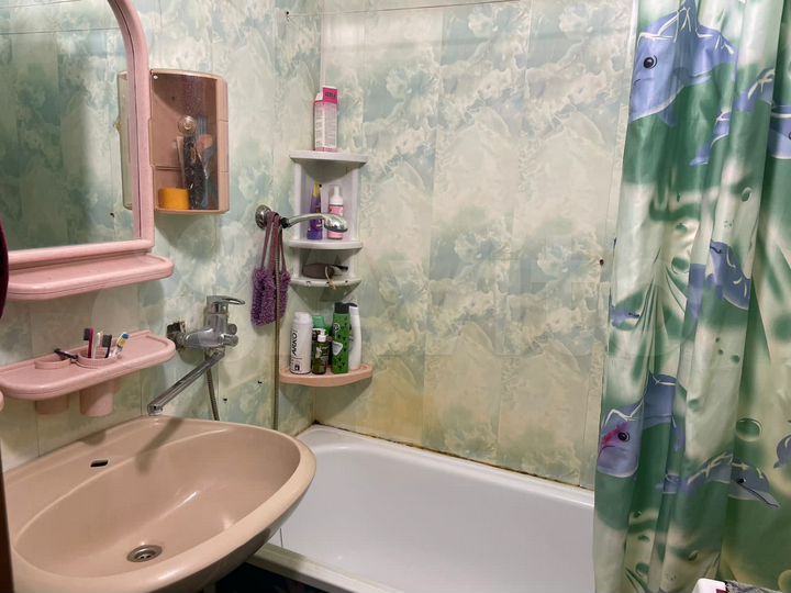 3-к. квартира, 69,3 м², 2/5 эт.