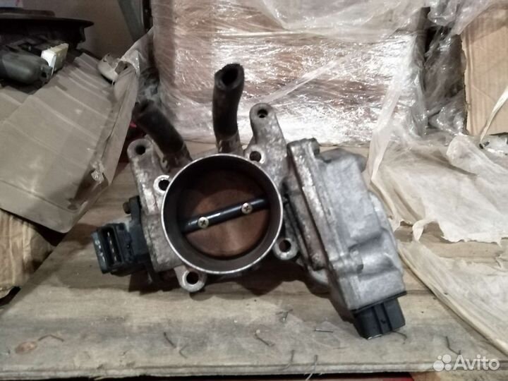 Заслонка дроссельная Mitsubishi Chariot Grandis