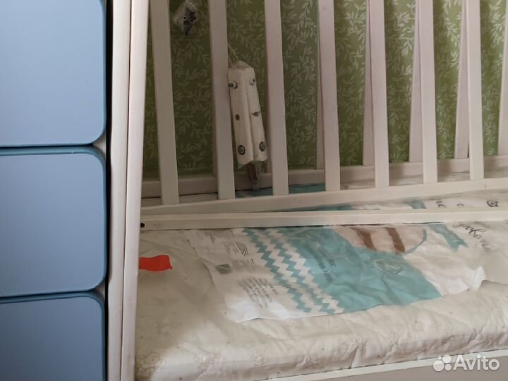 Детская кроватка трансформер с маятником