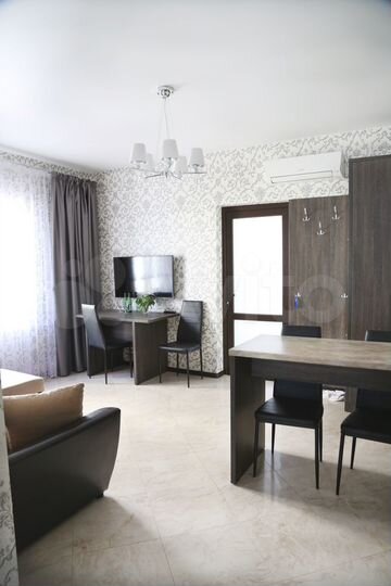 2-к. квартира, 40 м², 1/2 эт.