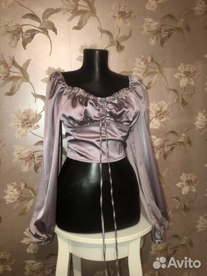 Блузка шелковая