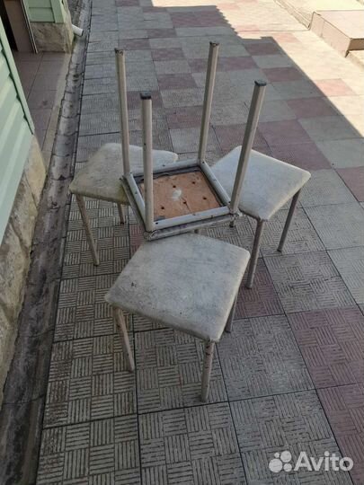 Табурет мягкий