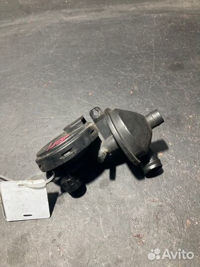 Регулирующий клапан вентиляции картерных газов Bmw