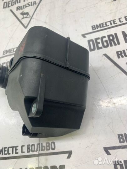Маслоуловитель картерных газов Volvo V70 8692211