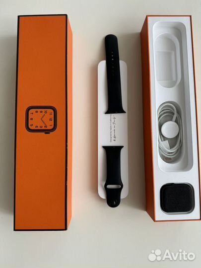 Apple Watch Hermès 5 44mm Black Stainless Steel