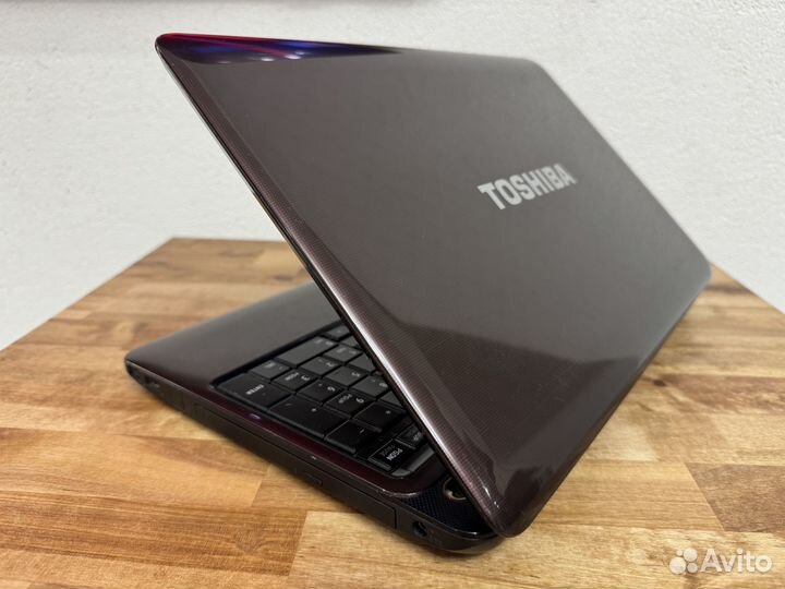 Красивый игровой Toshiba Core i5 8Gb SSD256 GeForc