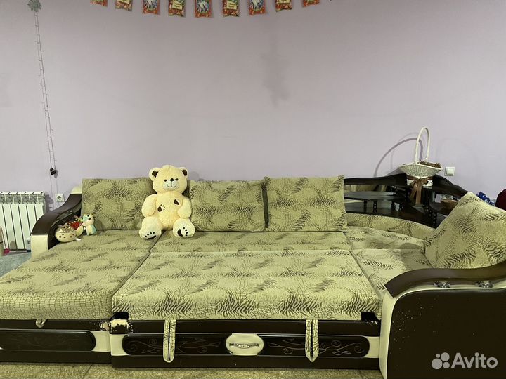 Угловой диван