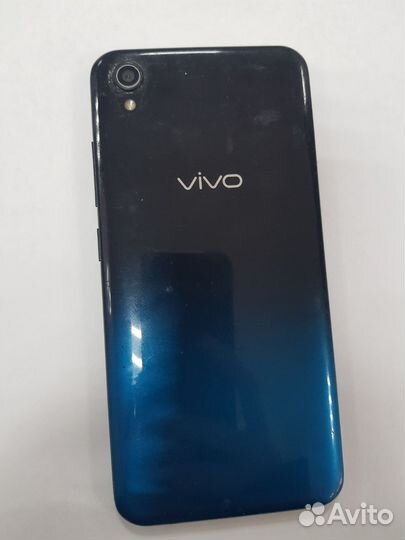 Телефон Vivo1820