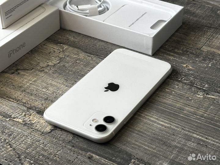 iPhone 11, 128 ГБ