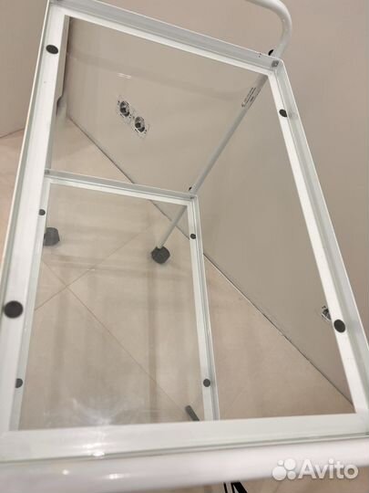 Тележка косметолога