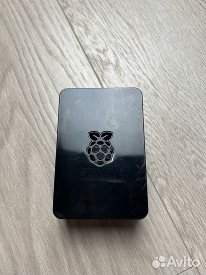 Raspberry pi 3 B+ с корпусом