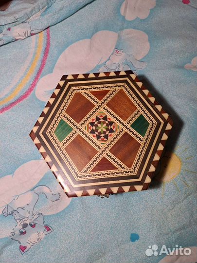 Музыкальная шкатулка