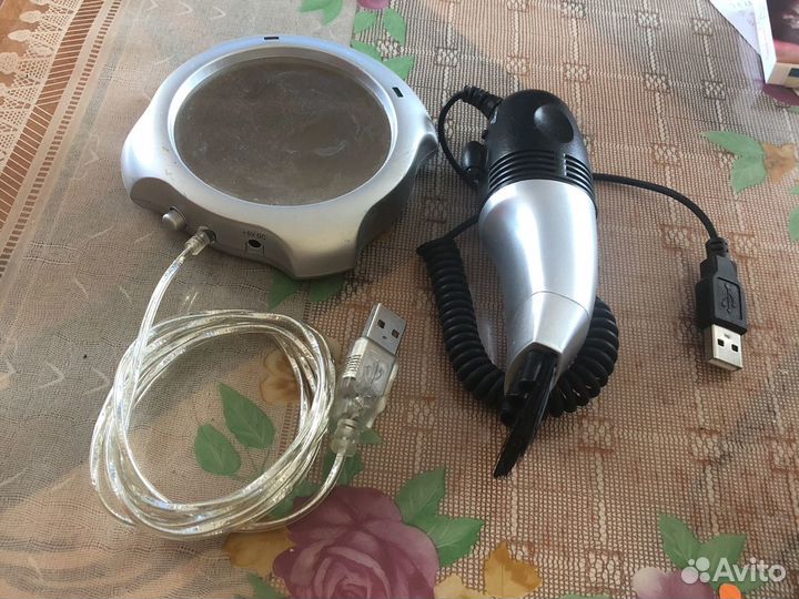 Подставка для подогрева кофе и пылесос