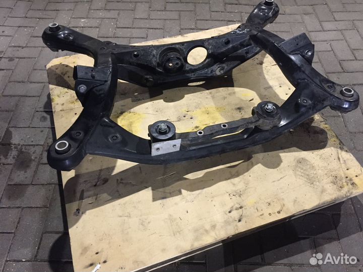 Балка задняя Lexus RX450h