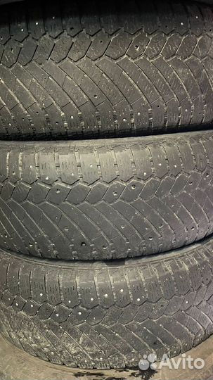 Continental Conti4x4IceContact 225/65 R17 102R