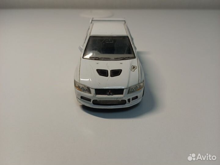 Модель автомобиля Mitsubishi Lancer Evolution VII