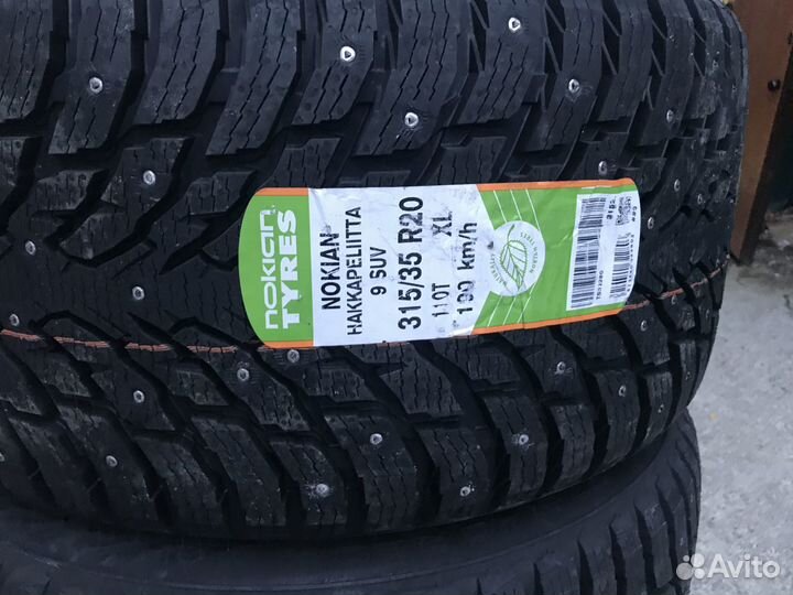Nokian Tyres Hakkapeliitta 9 SUV 275/40 R20 и 315/35 R20 106T