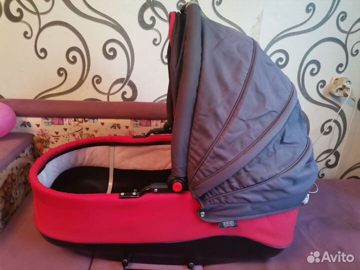 Коляска 2в 1 для новорожденных бу